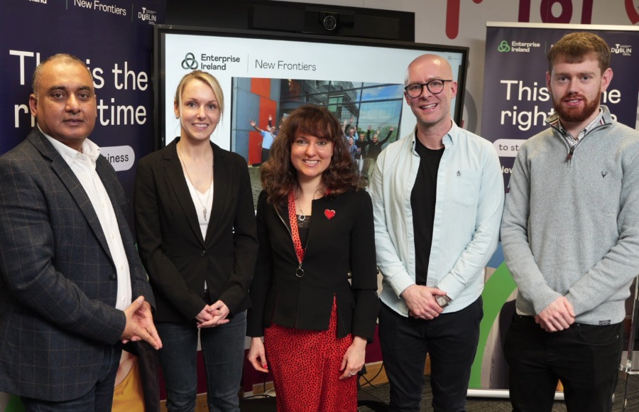 Founders Graduate From Phase 2 New Frontiers Tallaght Laura Enache 6 Manmeet Abroll, Ana Malsam, Laura Enache, Owen Murray, Conor Fay